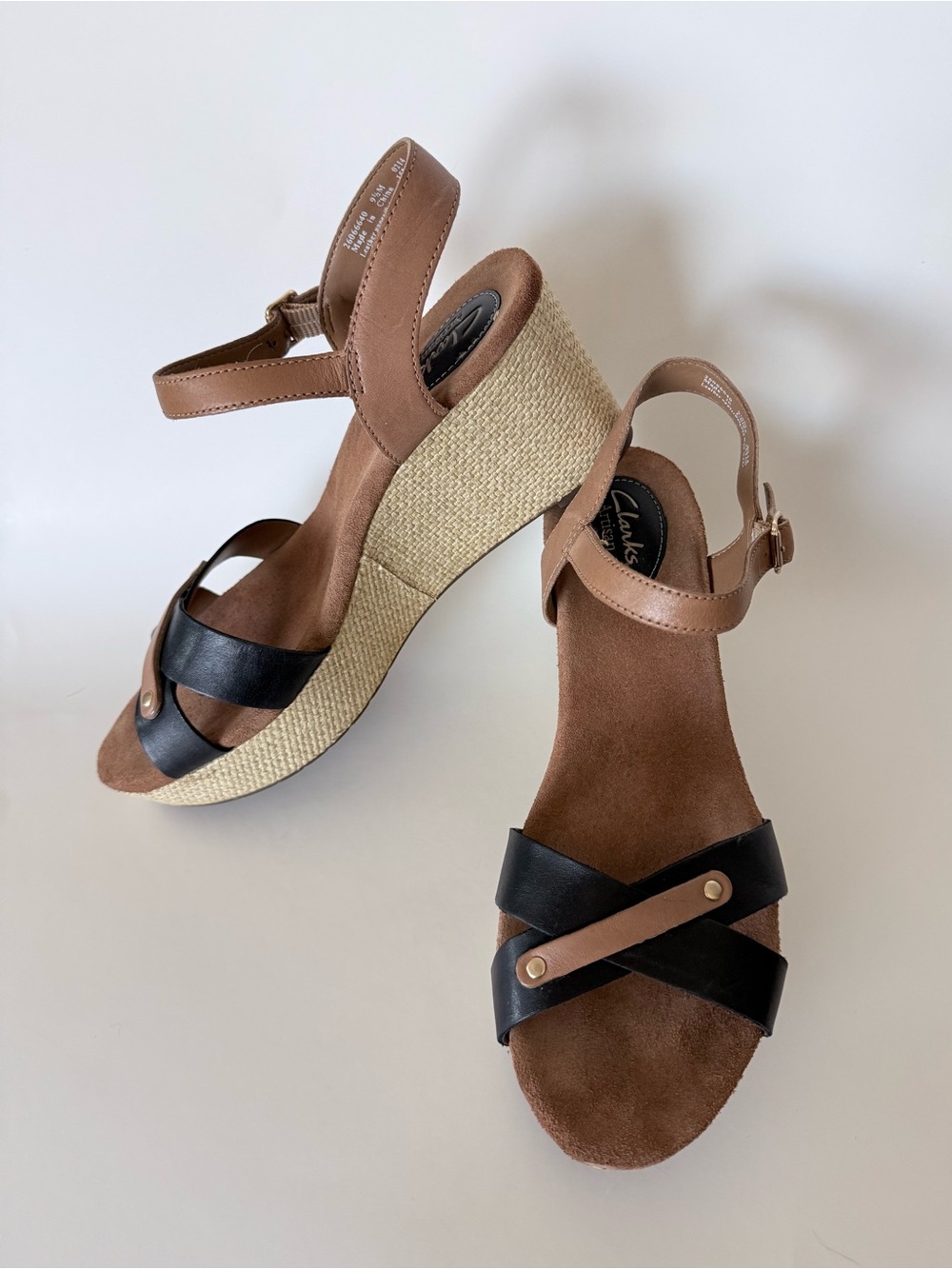 Clarks artisan Regina Two-Tone Espadrille Wedge Sandal - Brown & Black sz 9.5